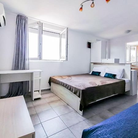 Apartments Siesta ティヴァト エクステリア 写真