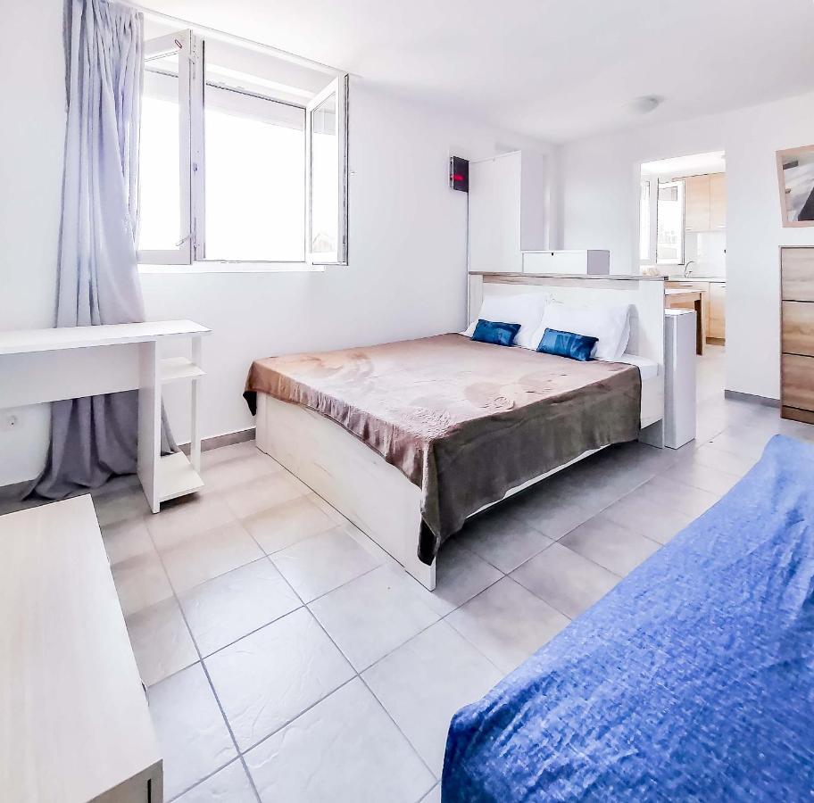 Apartments Siesta ティヴァト エクステリア 写真