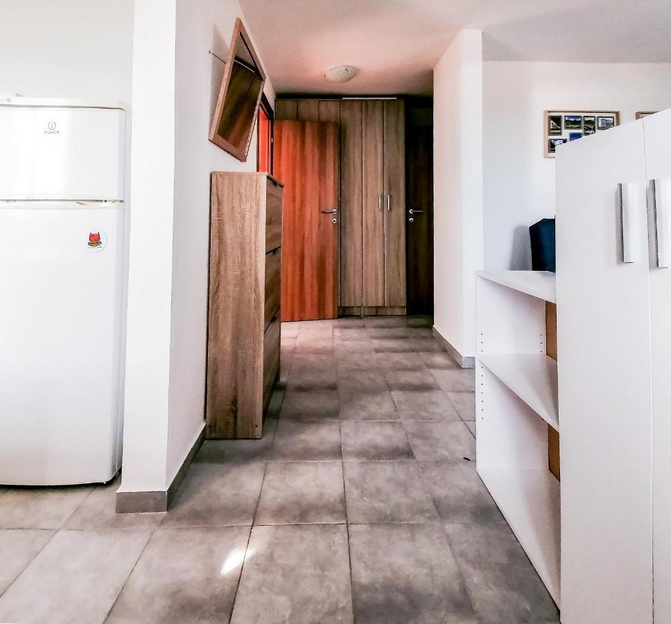 Apartments Siesta ティヴァト エクステリア 写真