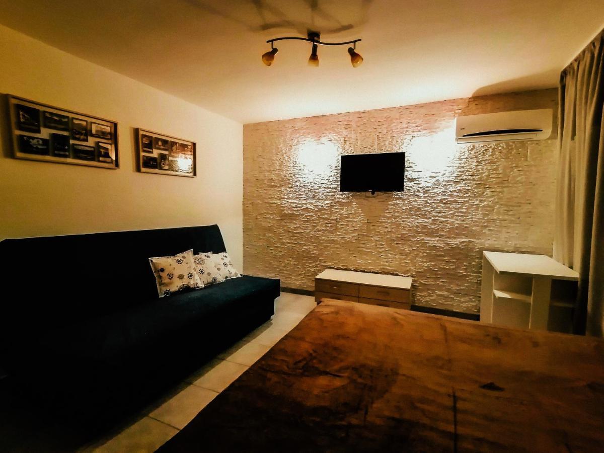 Apartments Siesta ティヴァト エクステリア 写真
