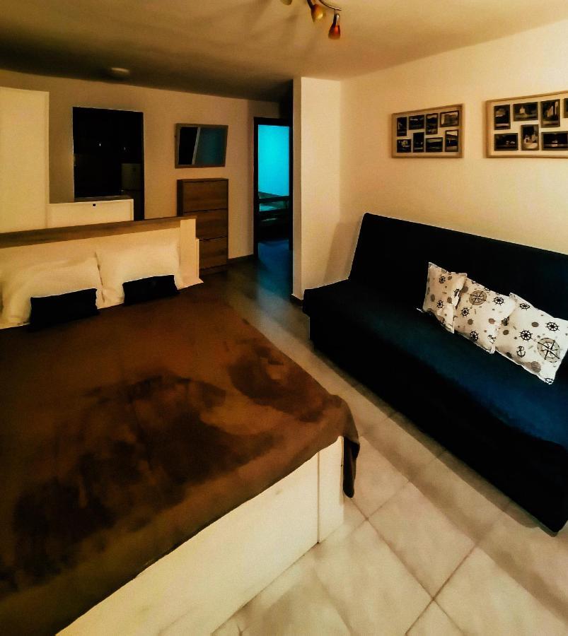 Apartments Siesta ティヴァト エクステリア 写真