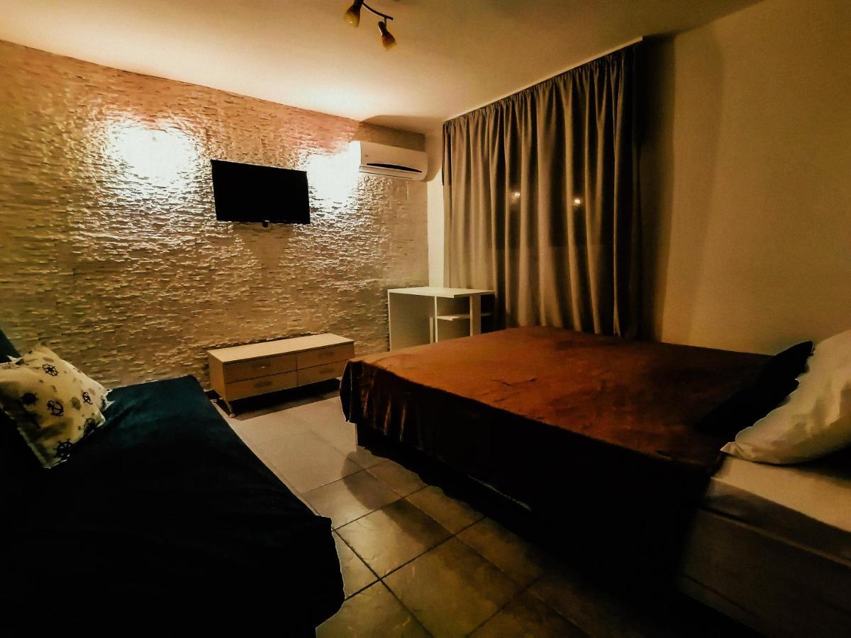 Apartments Siesta ティヴァト エクステリア 写真