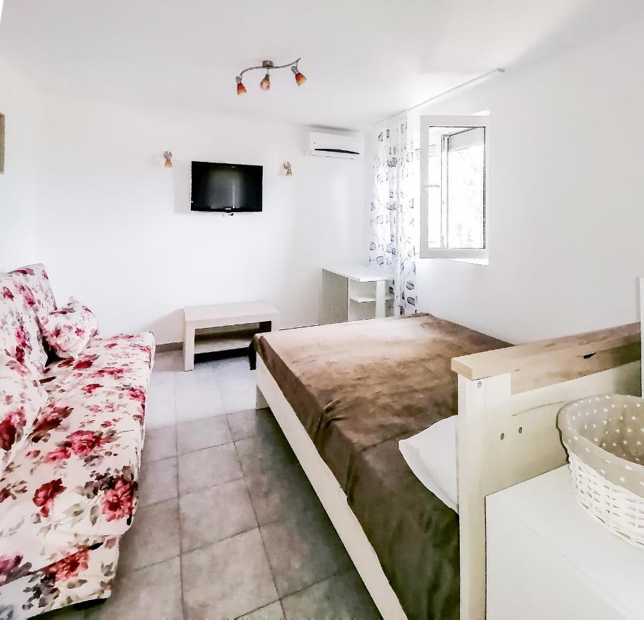 Apartments Siesta ティヴァト エクステリア 写真