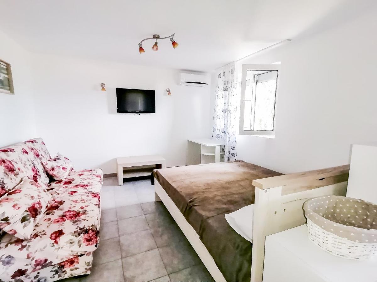 Apartments Siesta ティヴァト エクステリア 写真